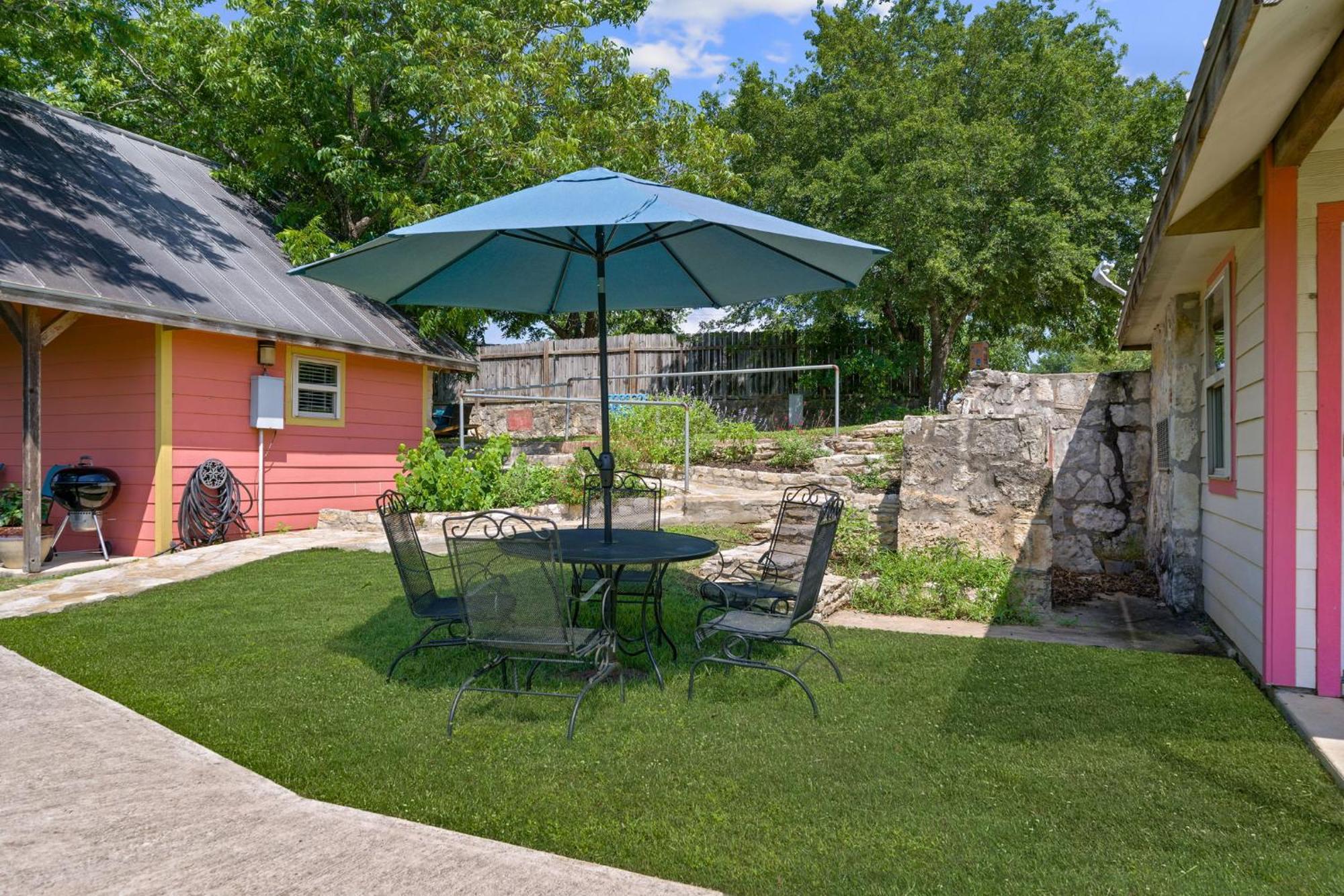 Blanco Riverside Cottages エクステリア 写真