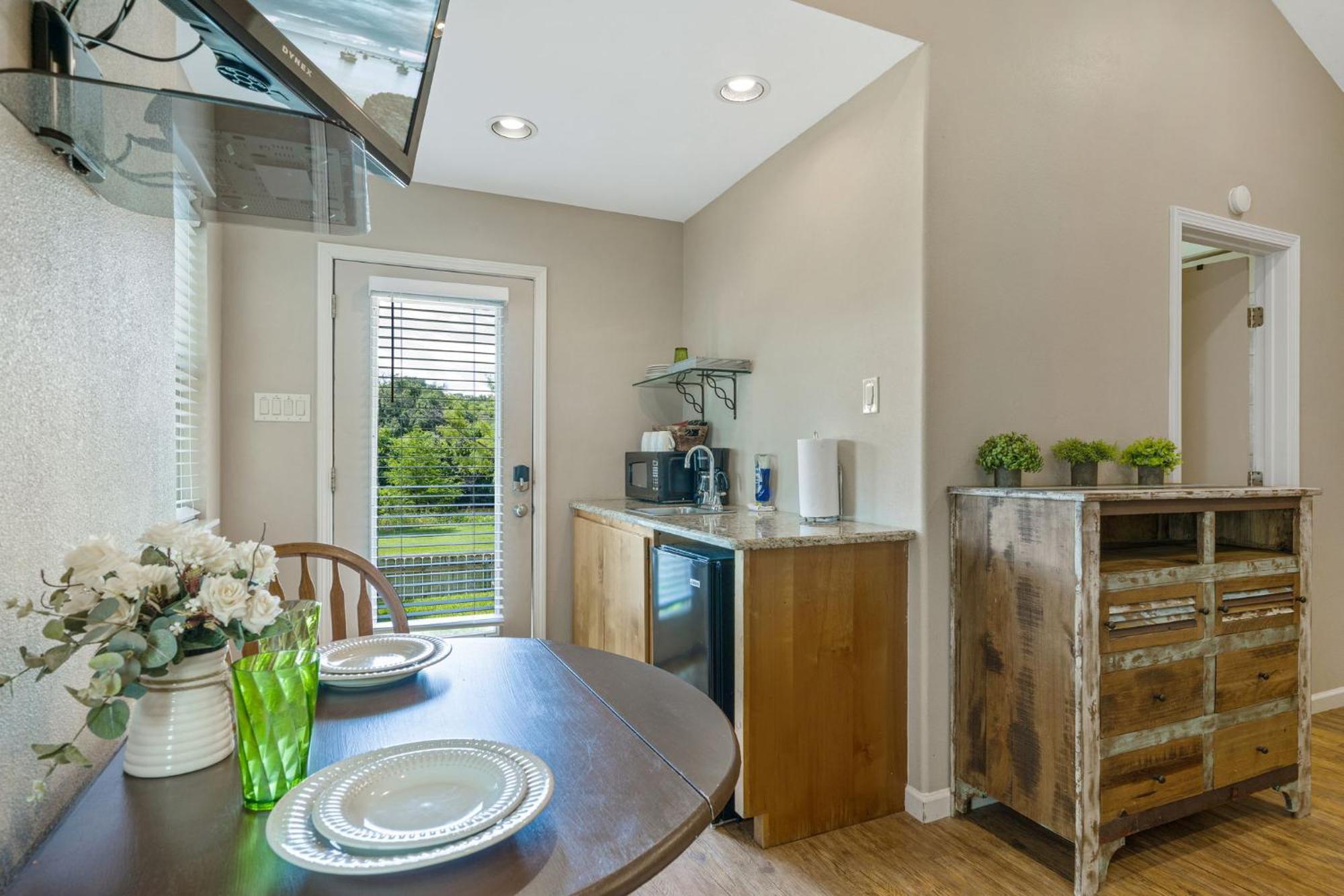 Blanco Riverside Cottages エクステリア 写真