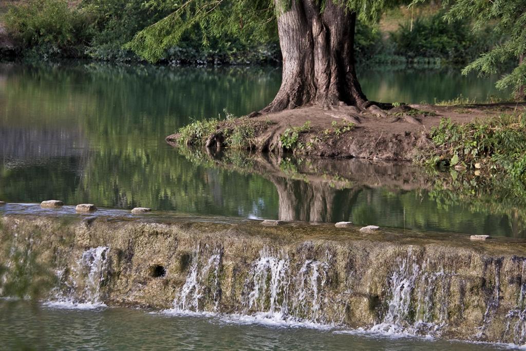 Blanco Riverside Cottages エクステリア 写真