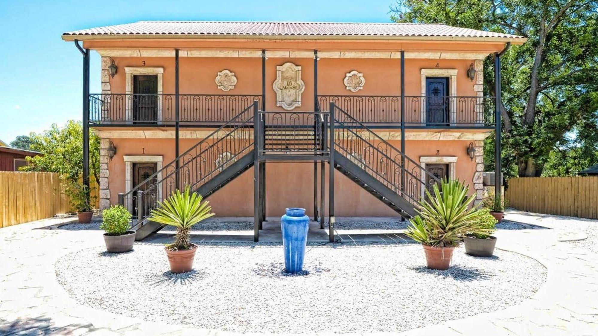 Blanco Riverside Cottages エクステリア 写真